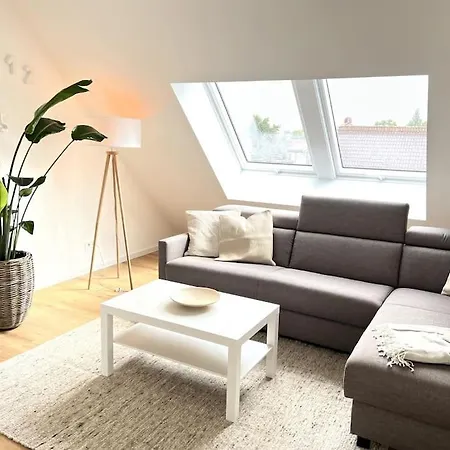 Rueckzugsort Im Rebenmeer Mit Terrasse, Grill & Parkplatz Venningen Exterior foto