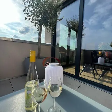 Rueckzugsort Im Rebenmeer Mit Terrasse, Grill & Parkplatz Venningen Exterior foto